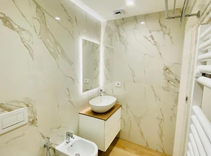 Ellebi Apartamento Bolonia